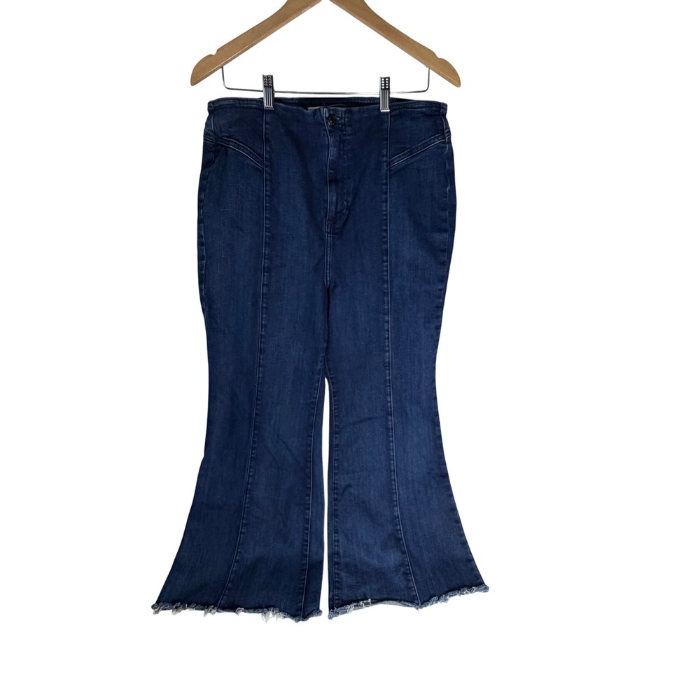 We The Free Free People CRVY Flare Jeans Dark Wash Raw Hem 33S